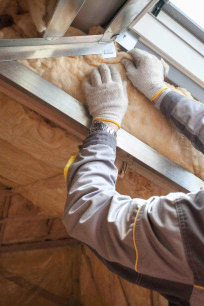 Best Spray Foam Insulation in Oconomowoc, WI